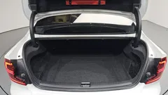 2022 Volvo S60 B5 Inscription, белый — фото 20