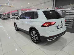 2023 Volkswagen Tiguan 2.0 TDI Prestige — фото 4