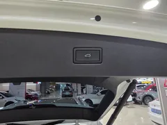 2023 Volkswagen Tiguan 2.0 TDI Prestige — фото 7