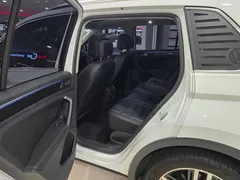 2023 Volkswagen Tiguan 2.0 TDI Prestige — фото 8