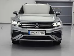 2022 Volkswagen Tiguan 2.0 TSI Prestige — фото 3