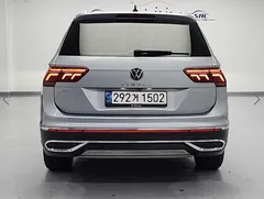 2022 Volkswagen Tiguan 2.0 TSI Prestige — фото 4
