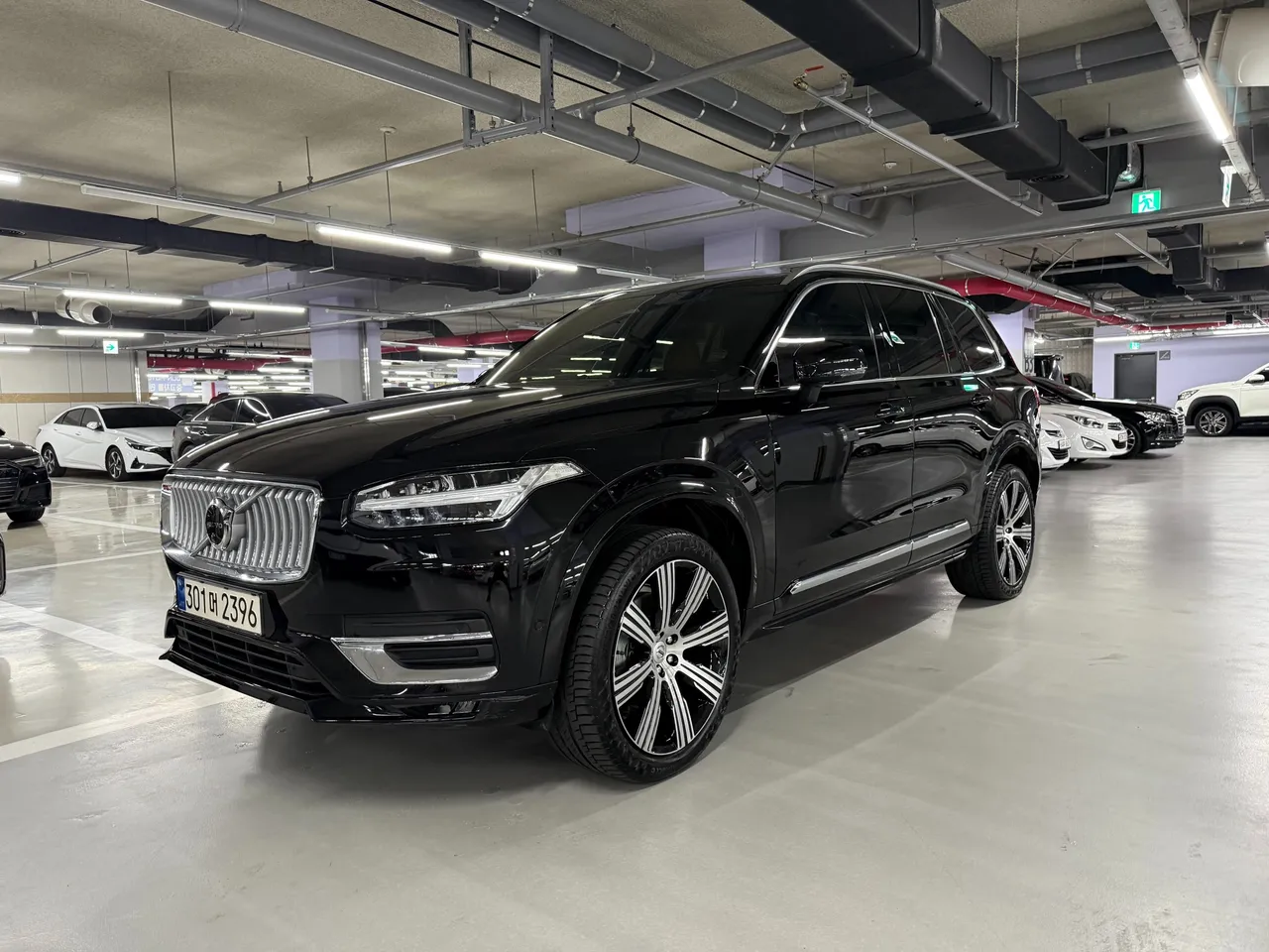 2024 Volvo XC90 B6 Ultimate Bright