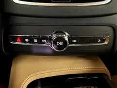 2024 Volvo XC90 B6 Ultimate Bright — фото 18