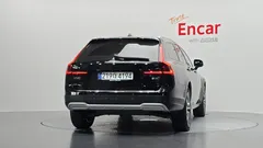 2024 Volvo V90 B5 Ultimate AWD, чёрный — фото 4