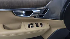 2024 Volvo V90 B5 Ultimate AWD, чёрный — фото 20