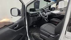 2022 Hyundai Staria Cargo 5-Seater — фото 10