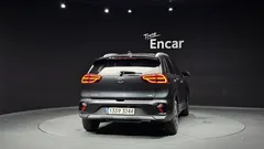 2021 Kia Niro 1.6 HEV, серый — фото 4