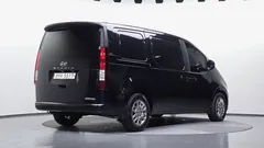 2022 Hyundai Staria Cargo 3-Seater, синий — фото 2