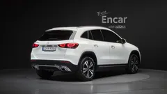 2021 Mercedes-Benz GLA-Class GLA220, белый — фото 2