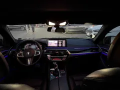 2022 BMW 5-Series 530i M Sport Package — фото 7