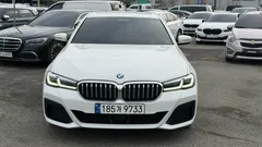 2023 BMW 5-Series 520i M Sport — фото 3