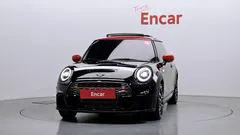 2023 Mini Cooper JCW Pat Moss Edition — фото 2