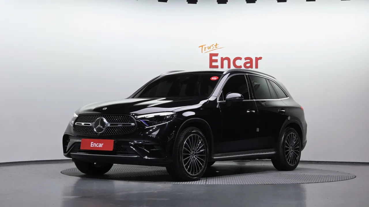 2023 Mercedes-Benz GLC-Class GLC300 4MATIC AMG Line