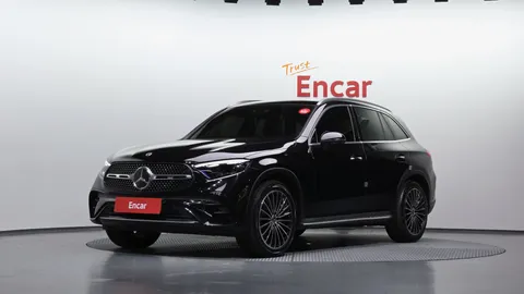 2023 Mercedes-Benz GLC-Class GLC300 4MATIC AMG Line
