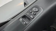 2023 Hyundai Staria Cargo 5-Seater — фото 14