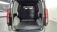 2022 Hyundai Staria Cargo 5-Seater — фото 20
