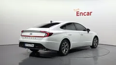 2023 Hyundai Sonata 2.0 — фото 2