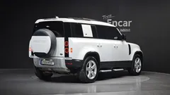 2023 Land Rover Defender 110 D300 HSE — фото 2