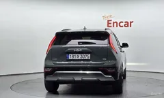 2022 Kia Niro Signature — фото 4