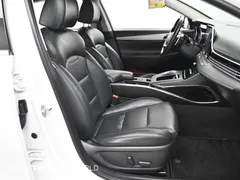 2022 Hyundai Grandeur 3.0 LPi Rent Car — фото 10