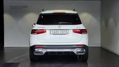 2022 Mercedes-Benz GLB-Class GLB250 4MATIC — фото 4