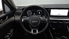 2022 Kia K5 2.0, белый — фото 13