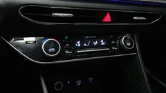 2022 Hyundai Sonata 2.0 — фото 17