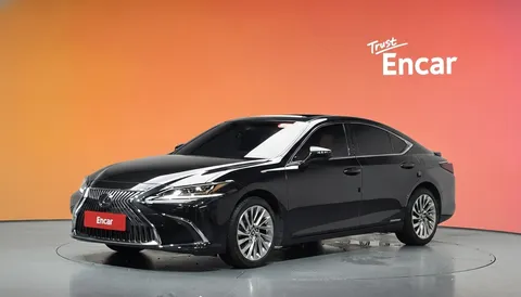 2021 Lexus ES Executive