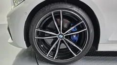 2022 BMW 3-Series 320i Touring M Sports — фото 5