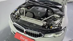2022 BMW 3-Series 320i Touring M Sports — фото 6