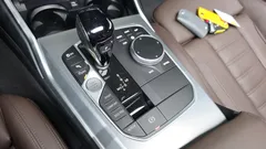 2022 BMW 3-Series 320i Touring M Sports — фото 9