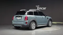2022 Mini Countryman Classic, 은하색 — фото 2