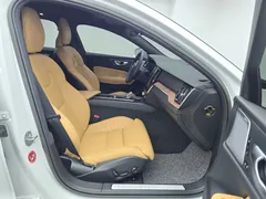 2023 Volvo V60 B5 Ultimate AWD, белый — фото 8