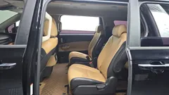2023 Kia Carnival Diesel 9-Seater Prestige — фото 15