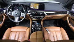 2022 BMW 5-Series 520i M Sport — фото 7