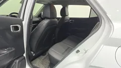 2022 Hyundai Venue 1.6 Modern Plus, белый — фото 11
