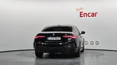 2024 BMW 4-Series 420i M Sport Coupe, чёрный — фото 4