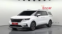 2023 Kia Carnival Diesel 9-Seater Prestige — фото 1