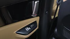 2023 Kia Carnival Diesel 9-Seater Prestige — фото 19