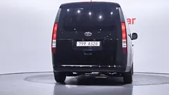 2022 Hyundai Staria Tourer 11-Seater, чёрный — фото 4
