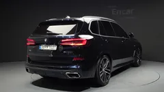 2022 BMW X5 M50i — фото 2