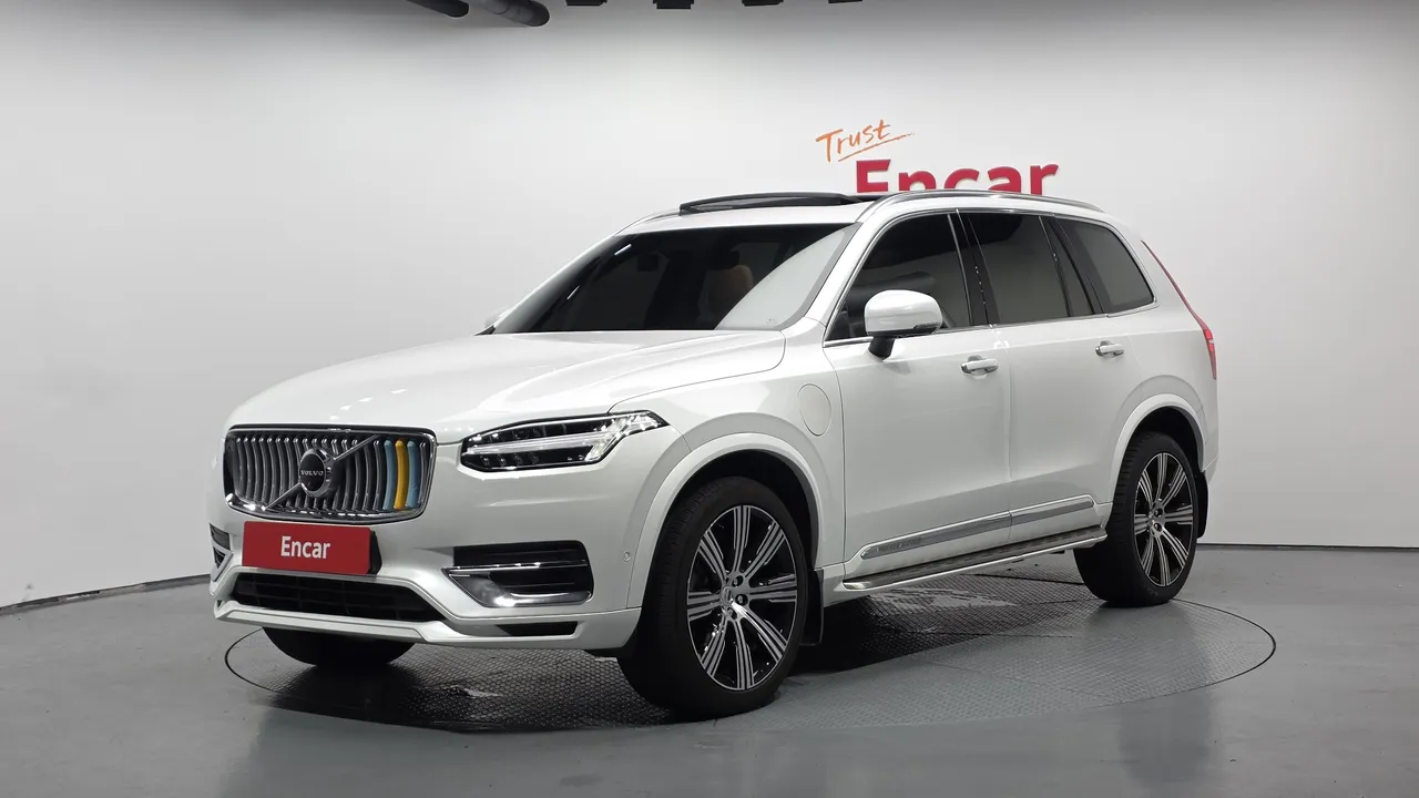 2022 Volvo XC90 T8 Ultimate Bright Hybrid