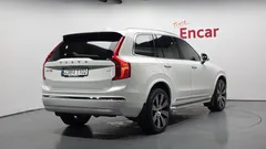 2022 Volvo XC90 T8 Ultimate Bright Hybrid — фото 2