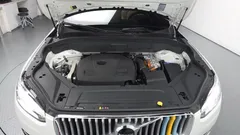 2022 Volvo XC90 T8 Ultimate Bright Hybrid — фото 6