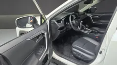 2022 Toyota RAV4 2.5 2WD Hybrid, белый — фото 10