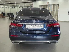 2023 Mercedes-Benz E-Class E350 4MATIC Exclusive — фото 6