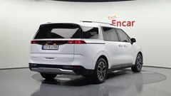 2023 Kia Carnival Gasoline 9-Seater Prestige — фото 2