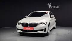 2023 BMW 5-Series 530i xDrive Luxury — фото 3
