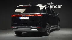 2023 Kia Carnival Diesel 9-Seater Signature — фото 2